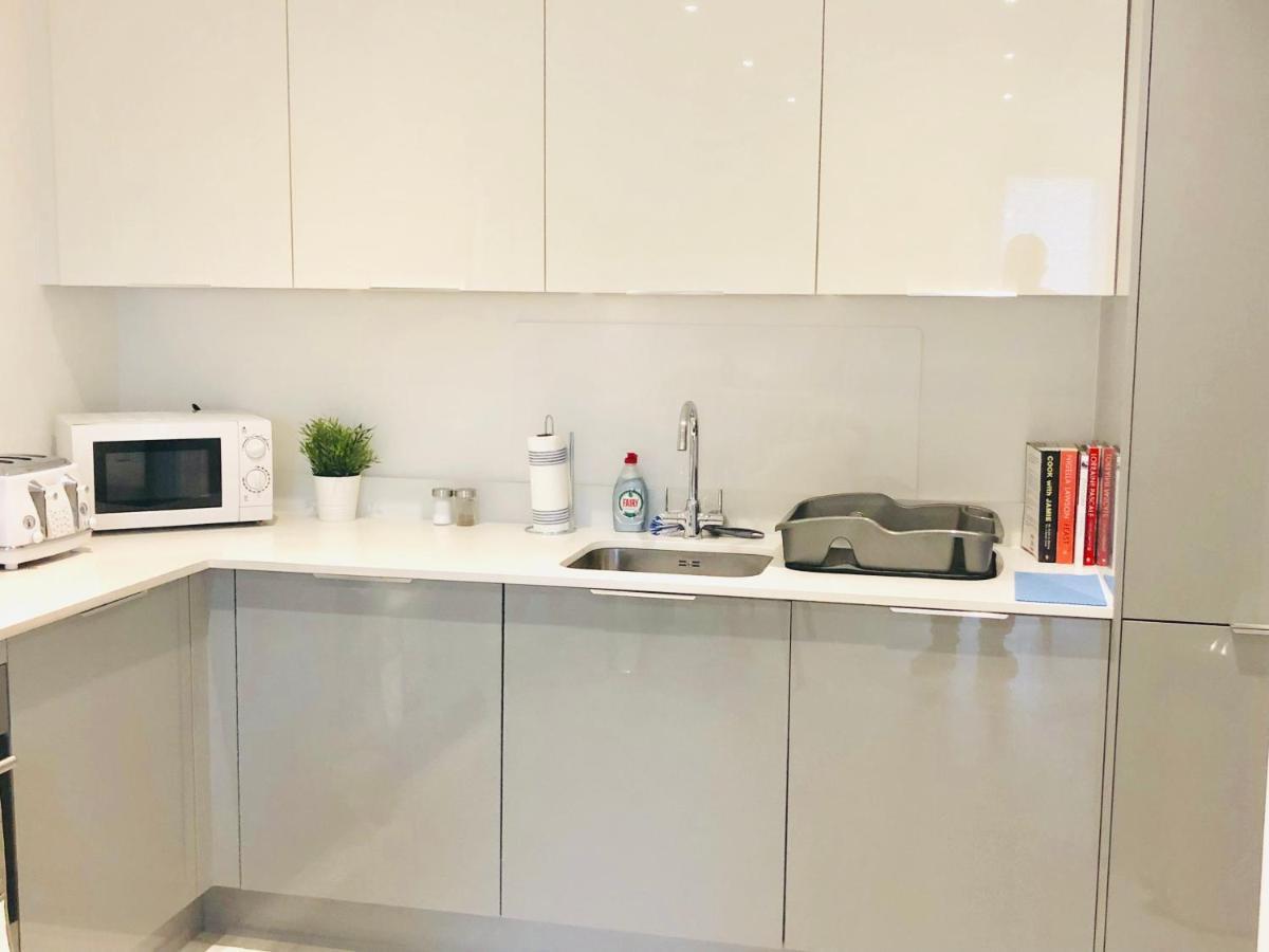 Snapos Luxury Serviced Apartment - Meridian House Bedford Kültér fotó