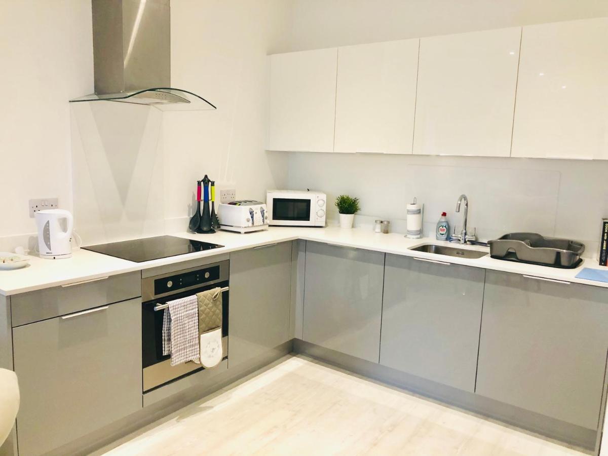 Snapos Luxury Serviced Apartment - Meridian House Bedford Kültér fotó